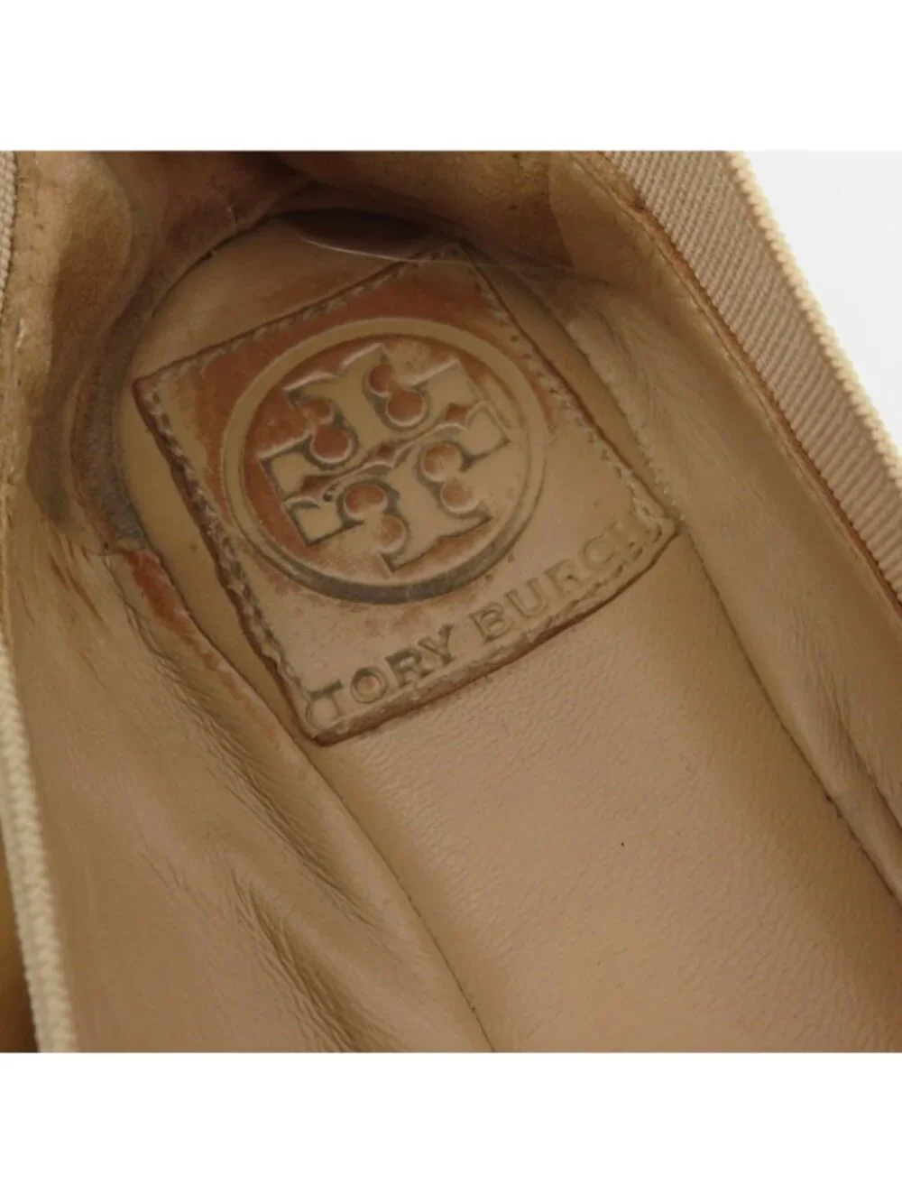 Tory Burch Women 7.5 M CAROLINE Beige Patent Leather Logo Ballet Flats Shoes